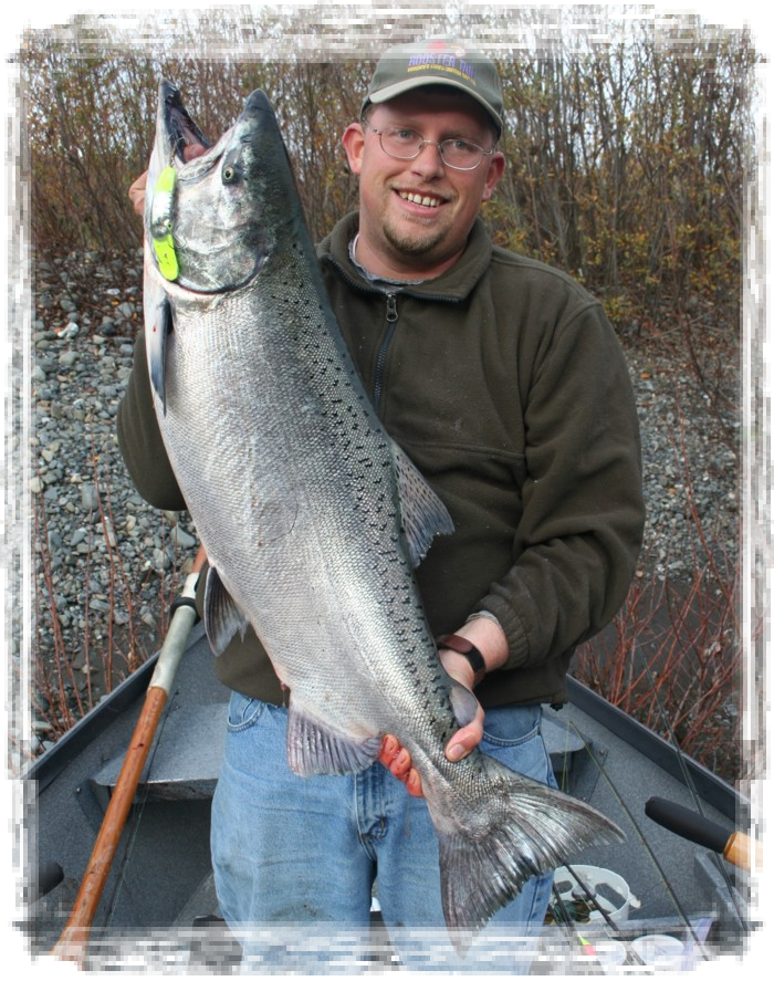 Oregon Coast fishing trips - catch trophy salmon on the Chetco River with Wild Rivers Fishing