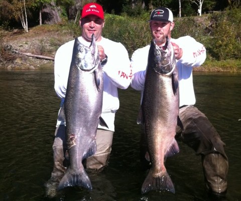 Smith River fall salmon fishing with Wild Rivers FIshing
